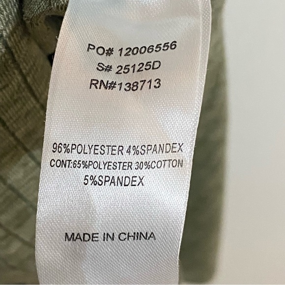 Doe & Rae Midi to Long Green Relaxed Fit Sleeveless Ribbed Tank V Neck Large - Picture 5 of 6